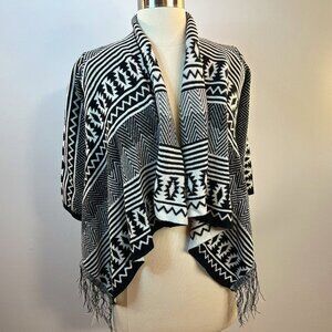 Poof Girl Juniors Black White Shawl Sweater - Size Small 7/8